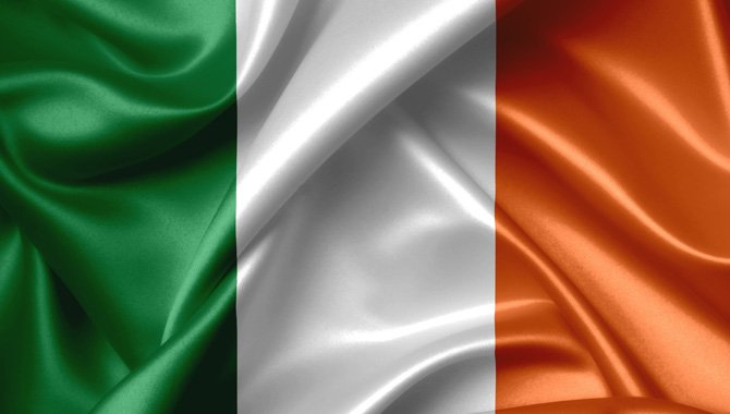 Official flag of Ireland with green, white, and orange vertical stripes – study abroad guidance by ASK Consultants.